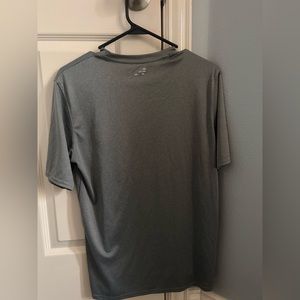 Men’s athletic t shirt